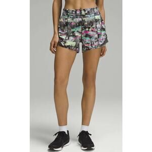 Lululemon Hotty Hot High-Rise Lined Shorts‎ Size 2